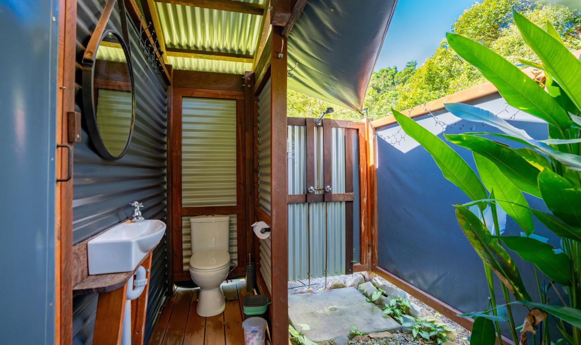 Noah Creek Eco Huts Villa Cape Tribulation Rom bilde